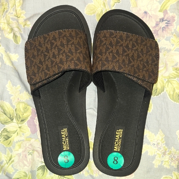 Michael Kors Black and Brown Logo Slide Sandals, New, Size 8 - Picture 1 of 3
